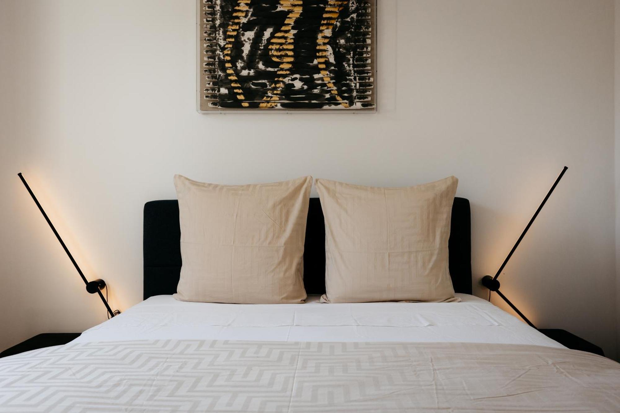 The Edgewater Suites - Park View Намюр Екстериор снимка