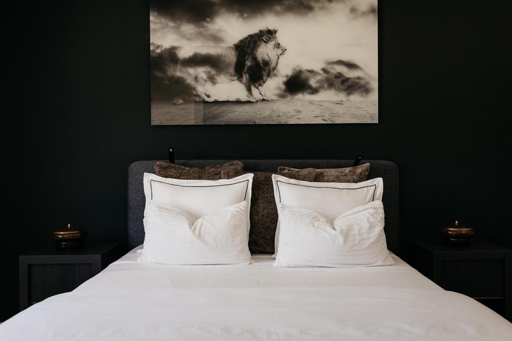 The Edgewater Suites - Park View Намюр Екстериор снимка