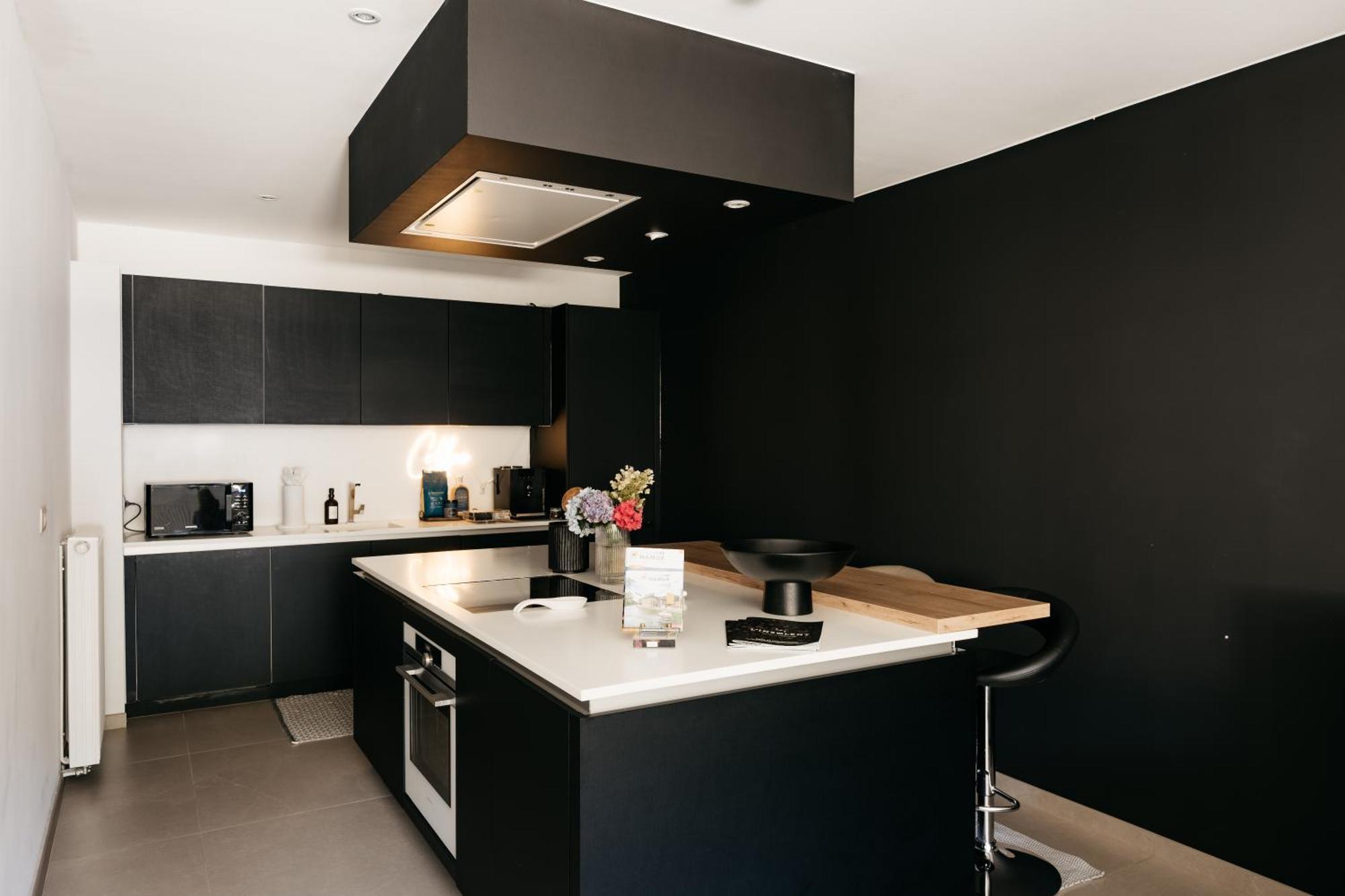 The Edgewater Suites - Park View Намюр Екстериор снимка